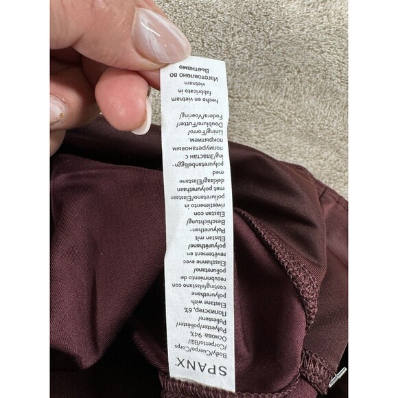 Spanx Faux Patent Leather Leggings in Ruby Red Size Medium Retail $128 NWT - Picture 13 of 16